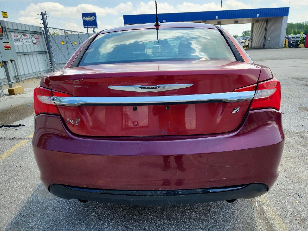 2013 CHRYSLER 200