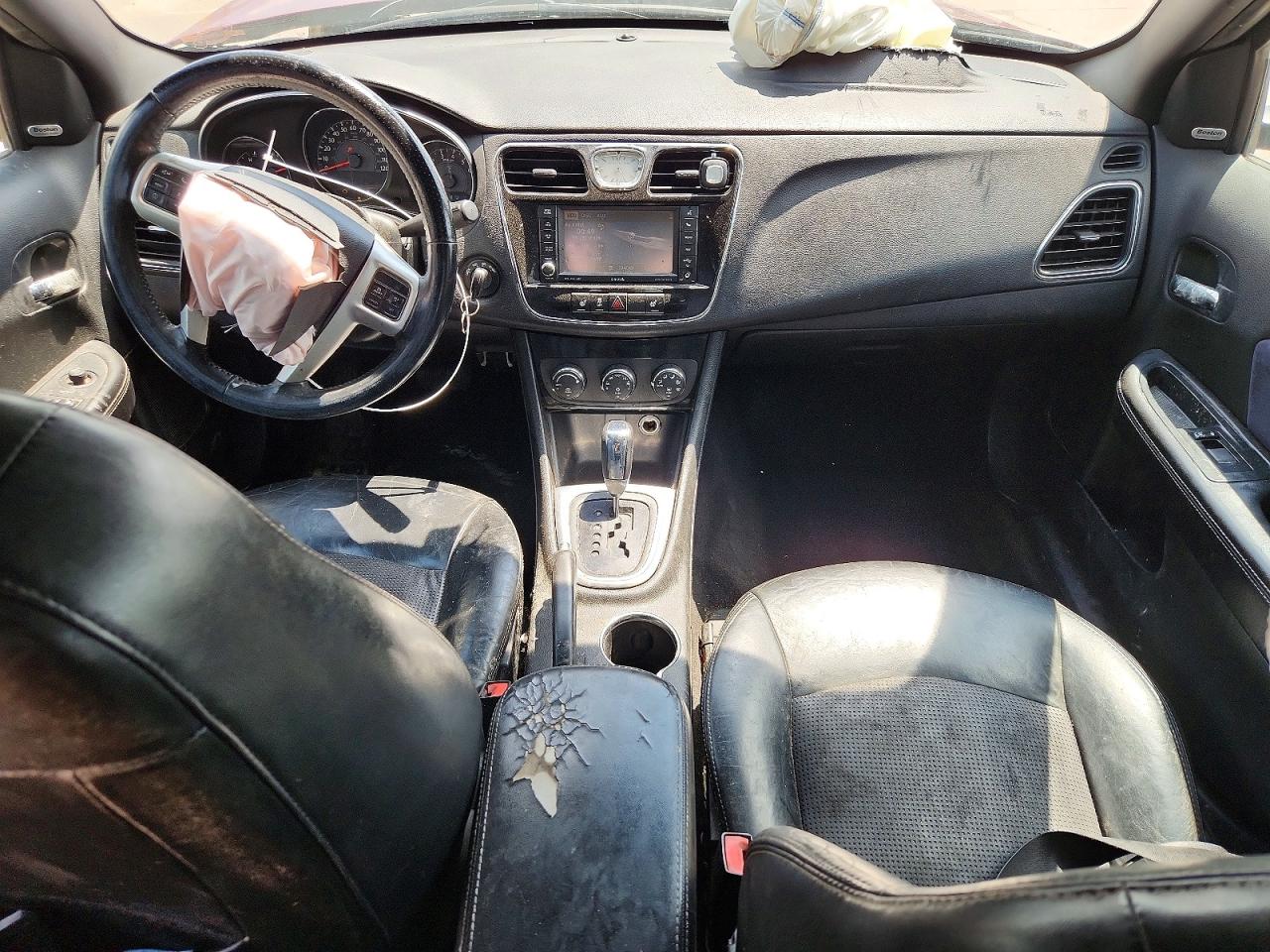 2013 CHRYSLER 200