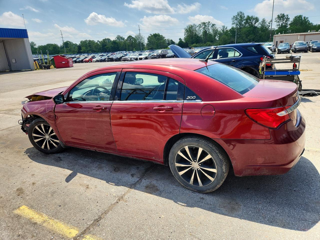2013 CHRYSLER 200