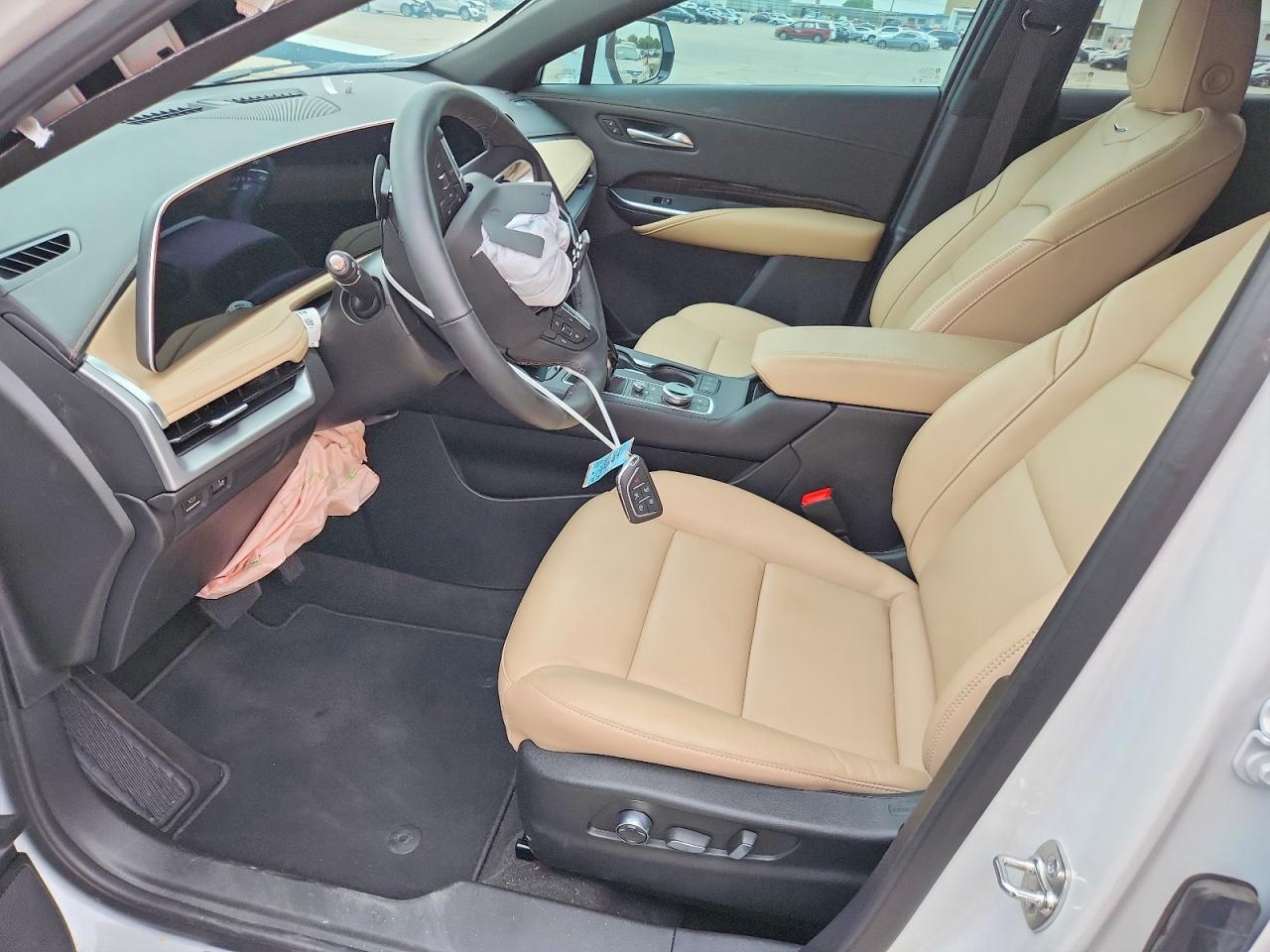 2025 CADILLAC XT4
