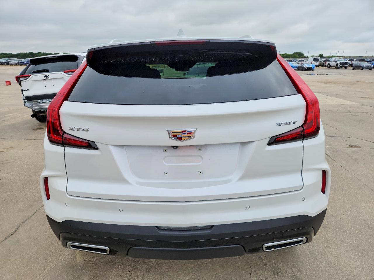 2025 CADILLAC XT4
