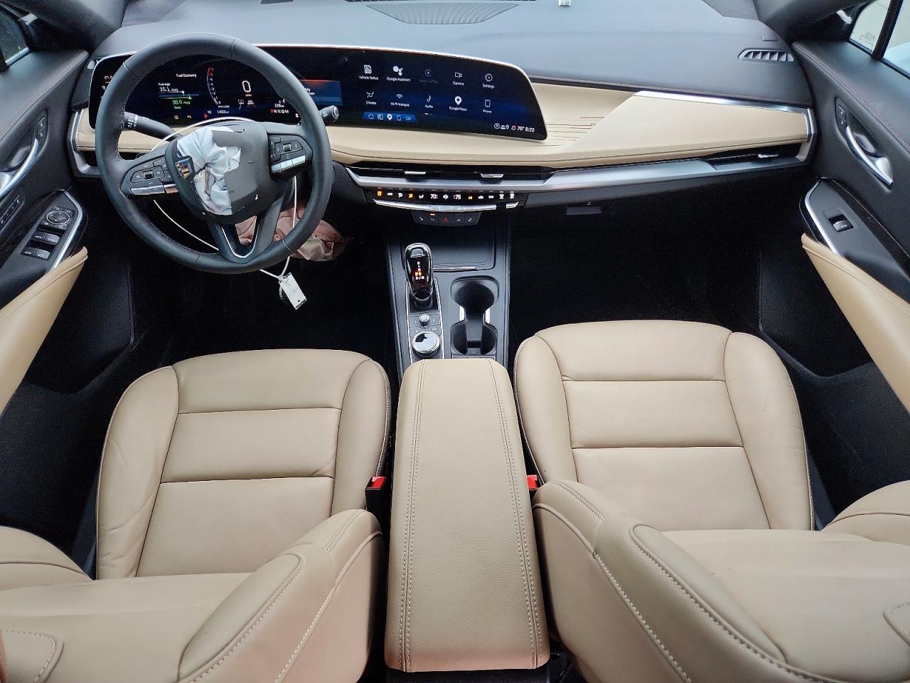 2025 CADILLAC XT4
