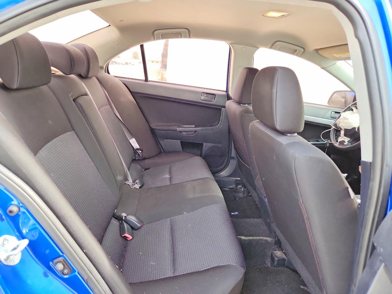 2010 MITSUBISHI LANCER