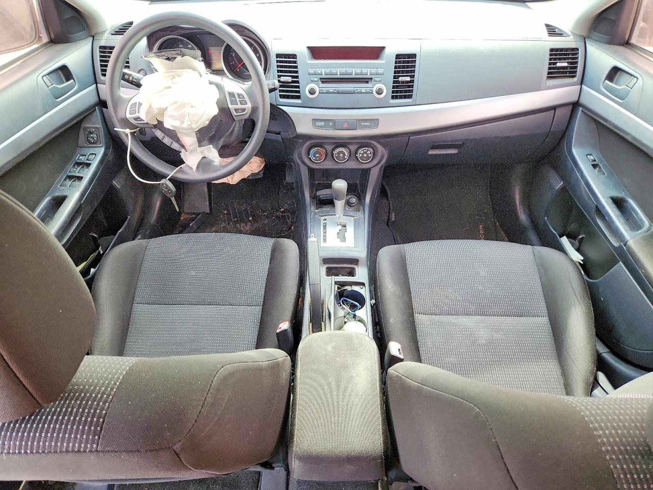 2010 MITSUBISHI LANCER