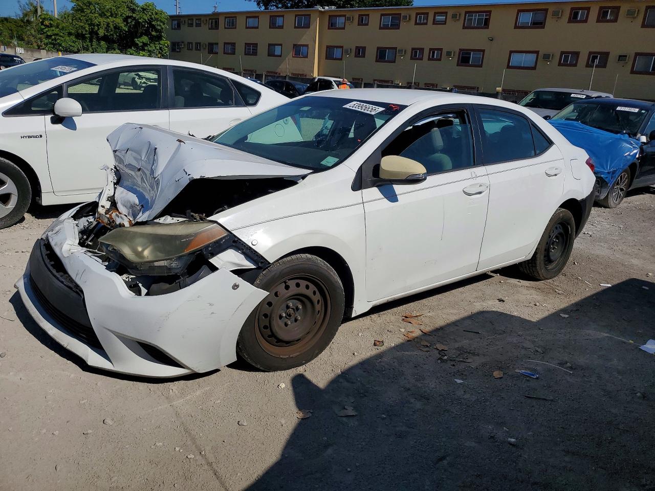 2016 TOYOTA COROLLA