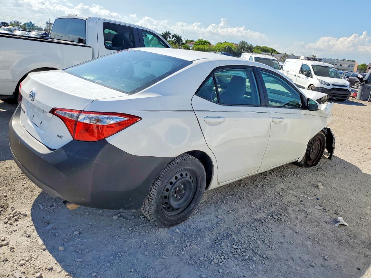 2016 TOYOTA COROLLA