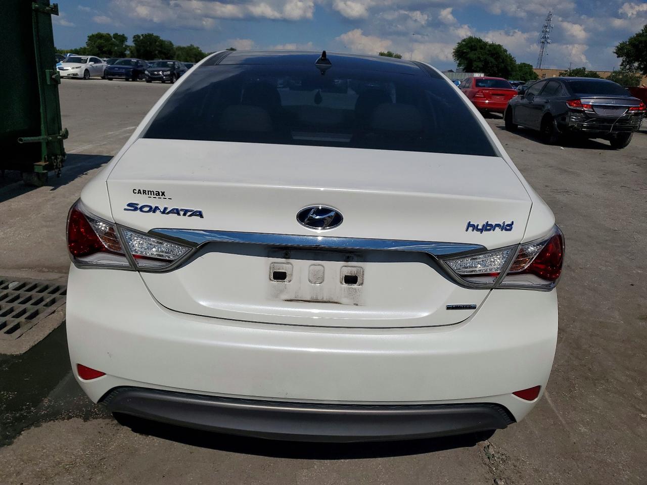 2014 HYUNDAI SONATA