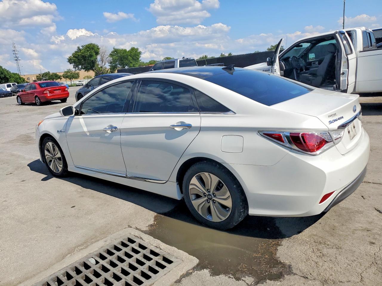 2014 HYUNDAI SONATA