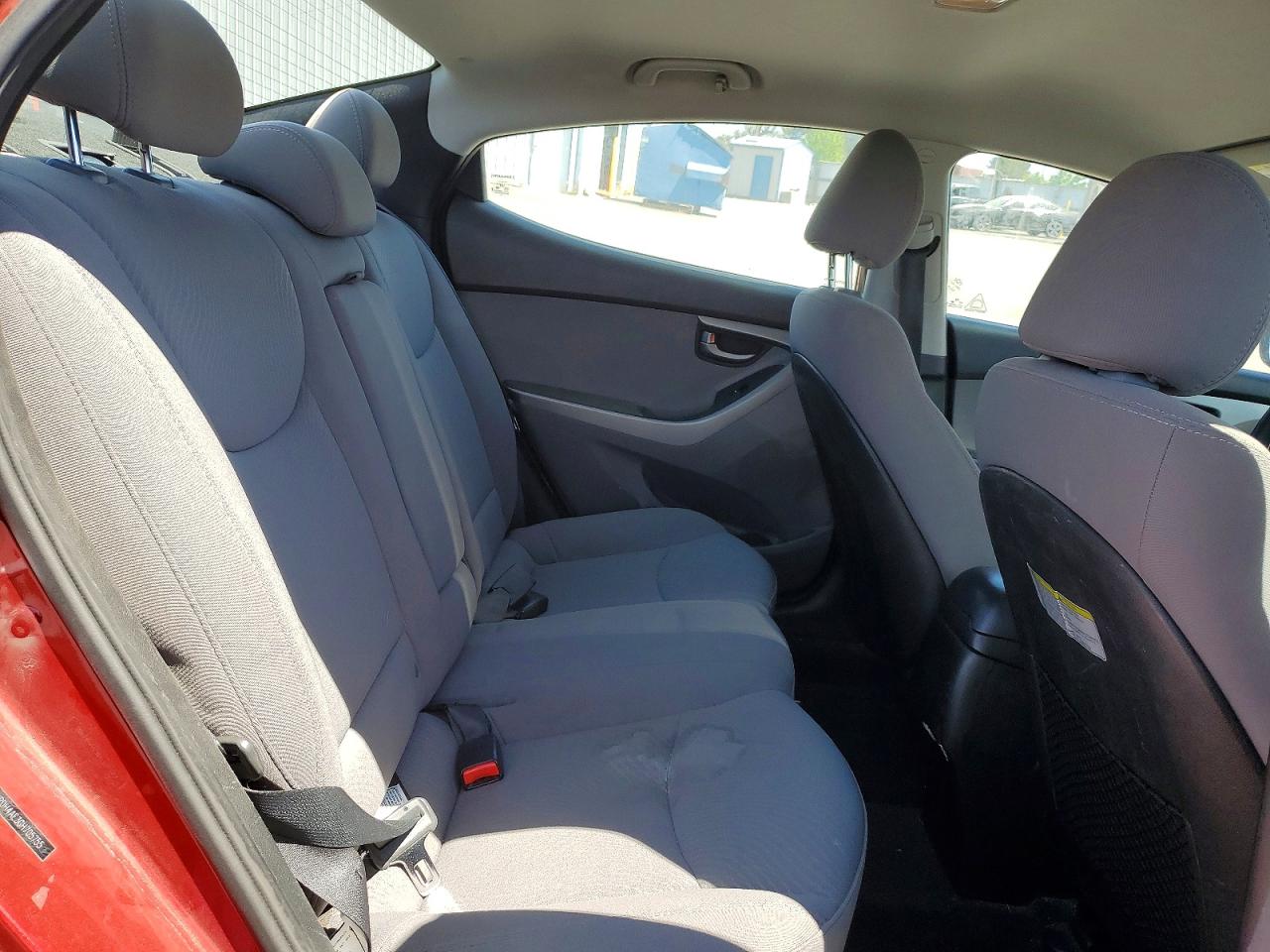 2016 HYUNDAI ELANTRA