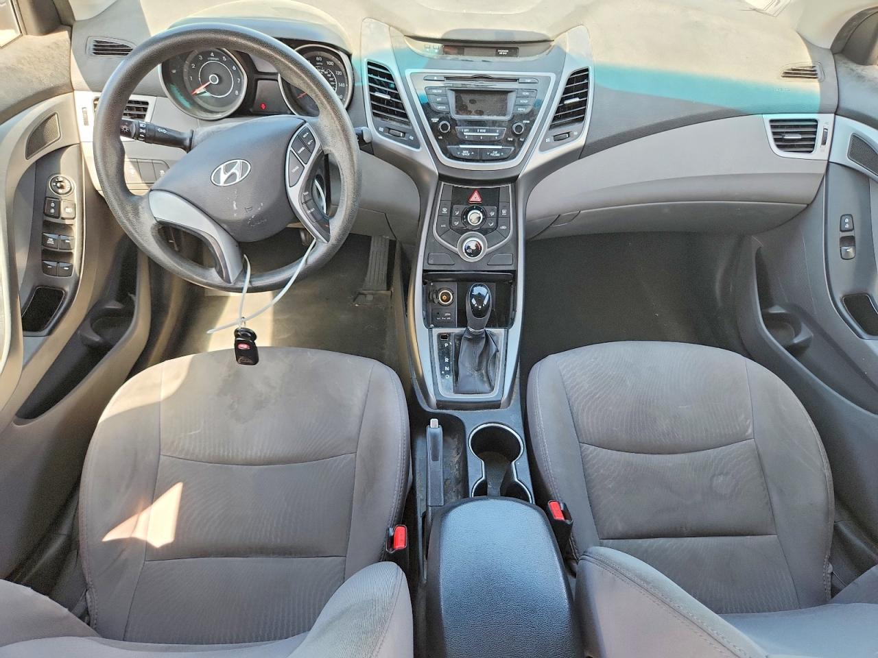 2016 HYUNDAI ELANTRA