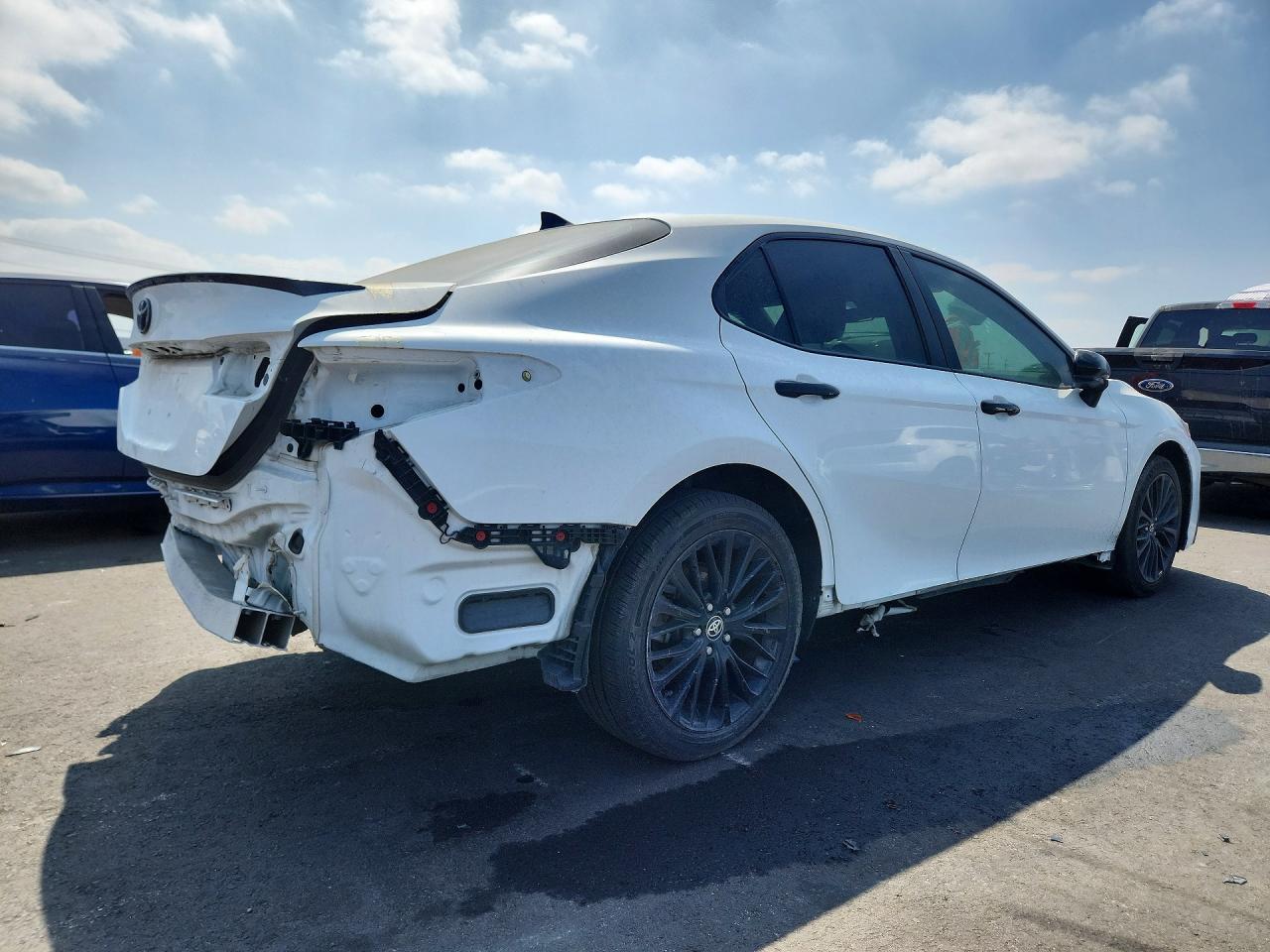 2021 TOYOTA CAMRY