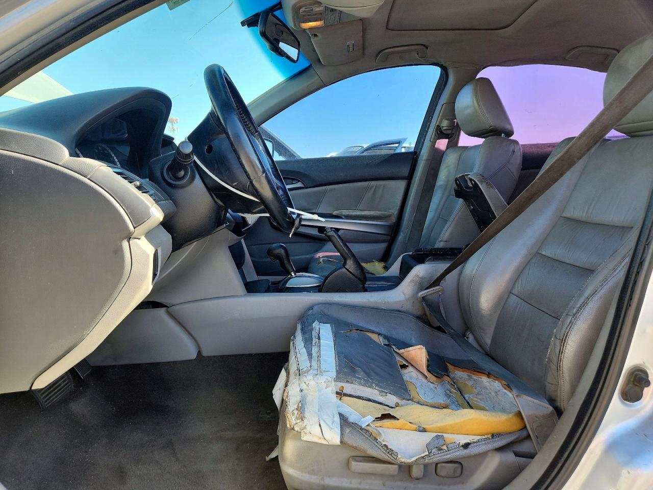 2010 HONDA ACCORD