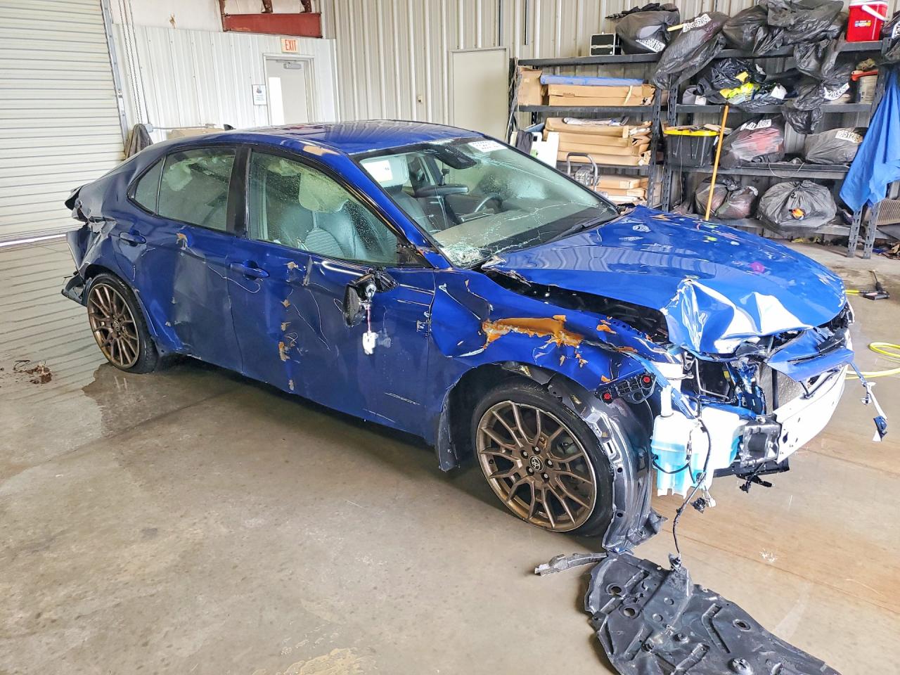2023 TOYOTA CAMRY