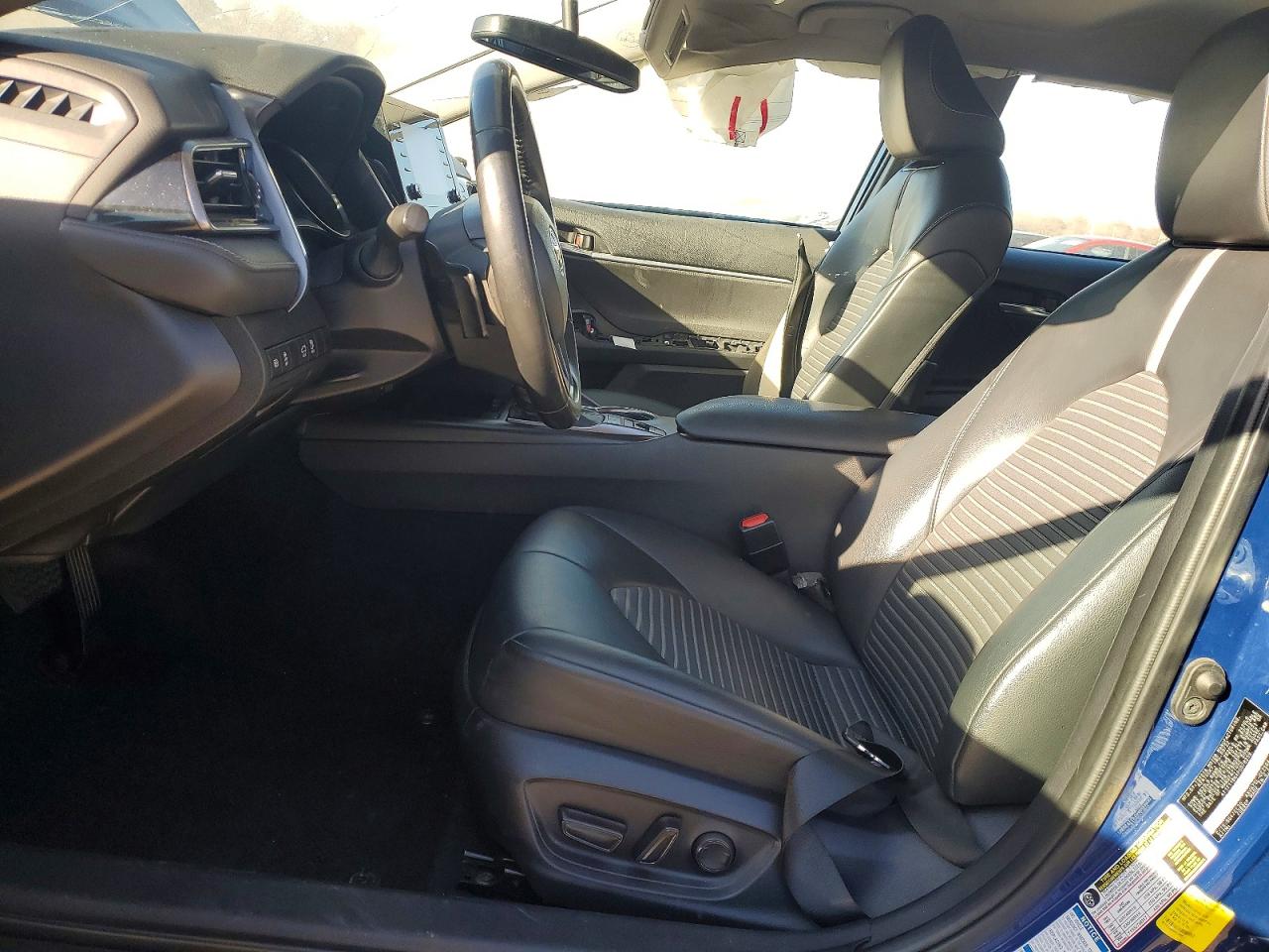 2023 TOYOTA CAMRY