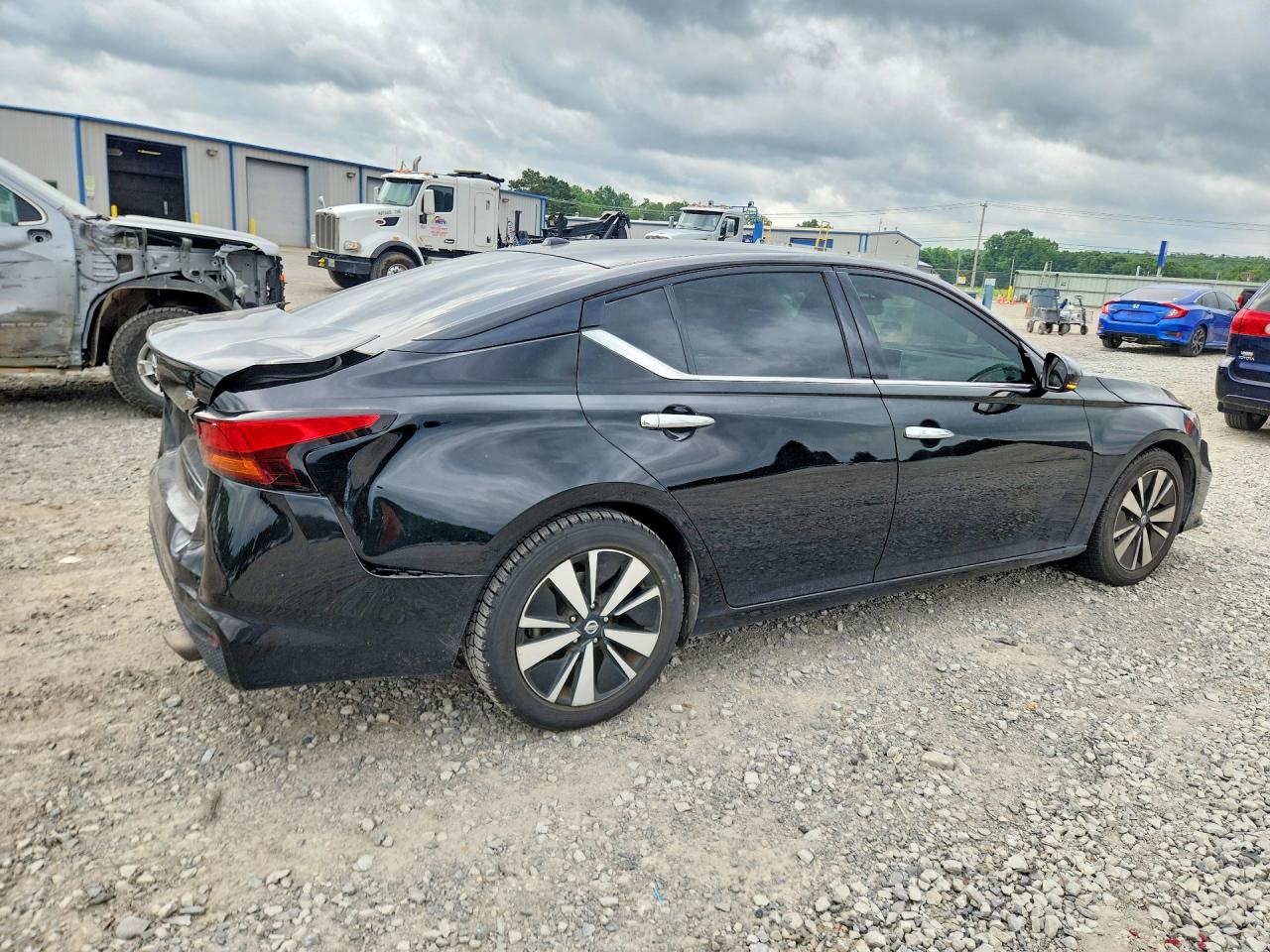 2020 NISSAN ALTIMA