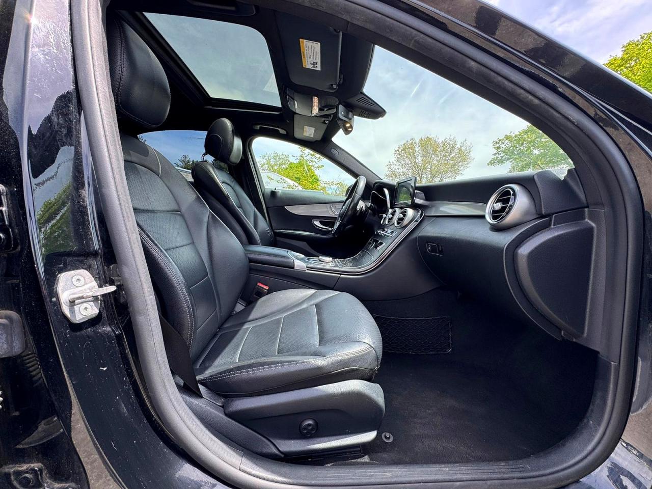 2019 MERCEDES-BENZ C-CLASS