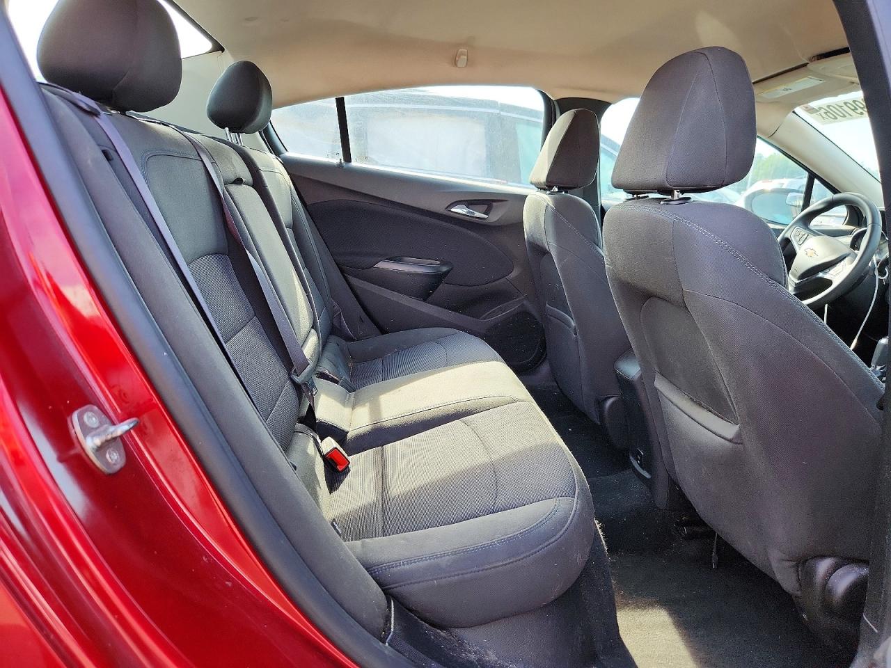 2017 CHEVROLET CRUZE