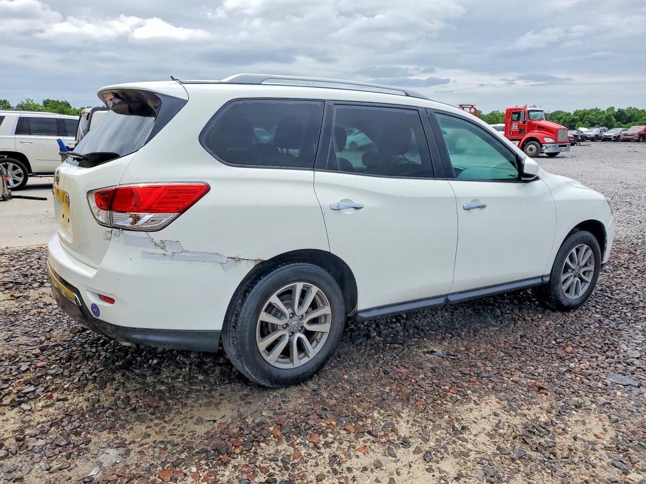 2016 NISSAN PATHFINDER