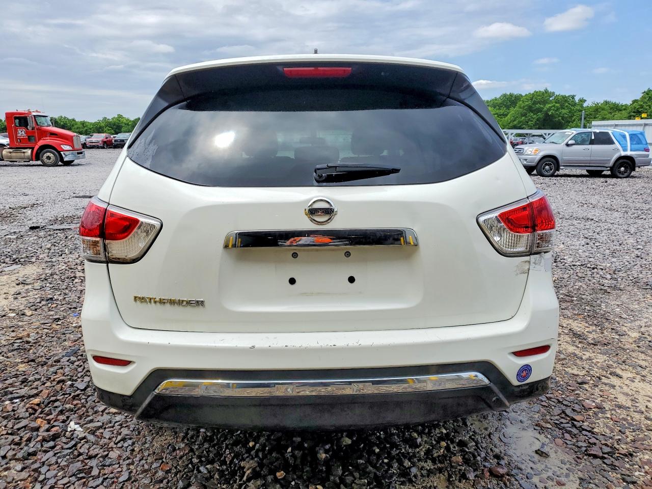 2016 NISSAN PATHFINDER