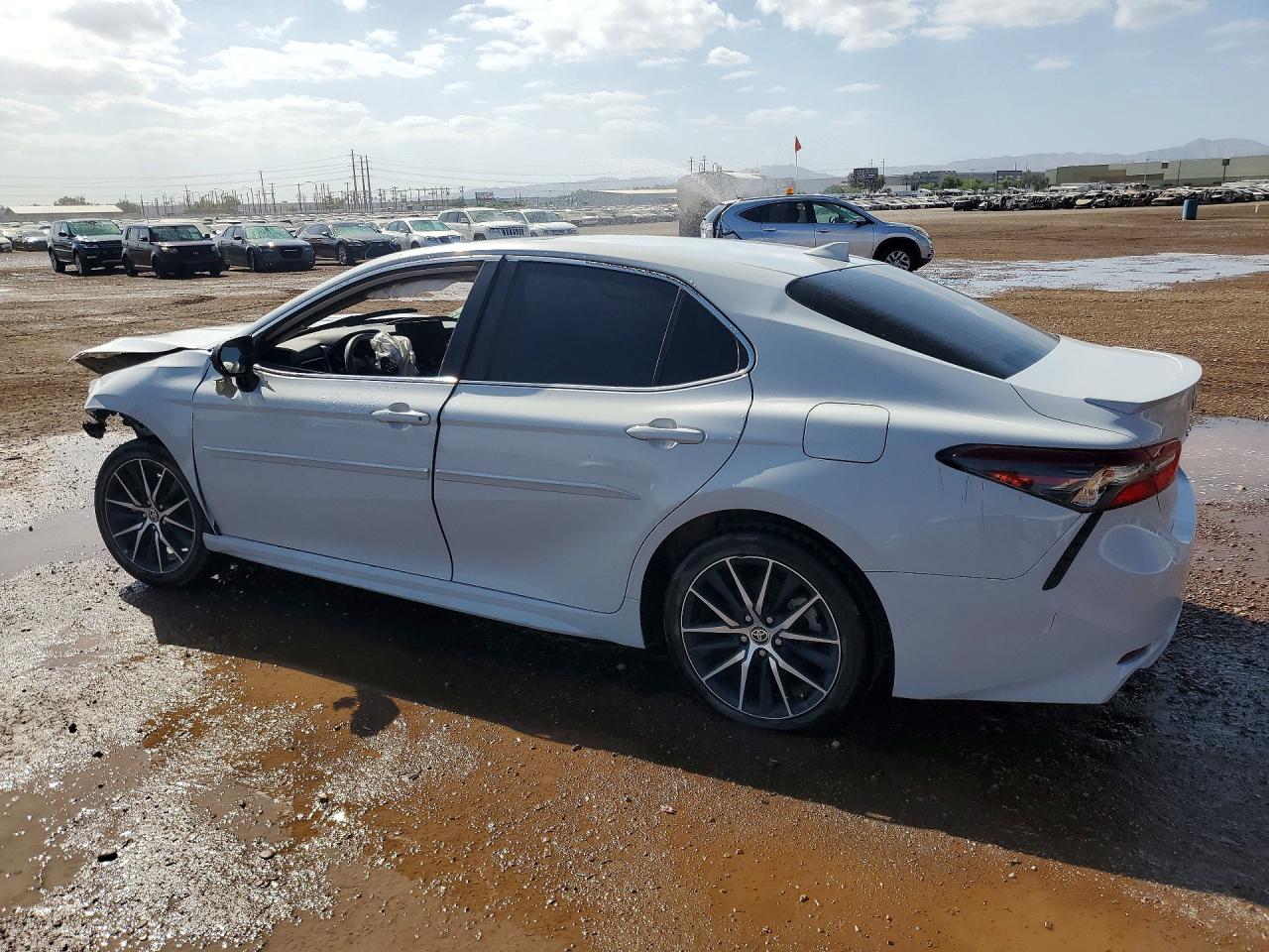 2023 TOYOTA CAMRY