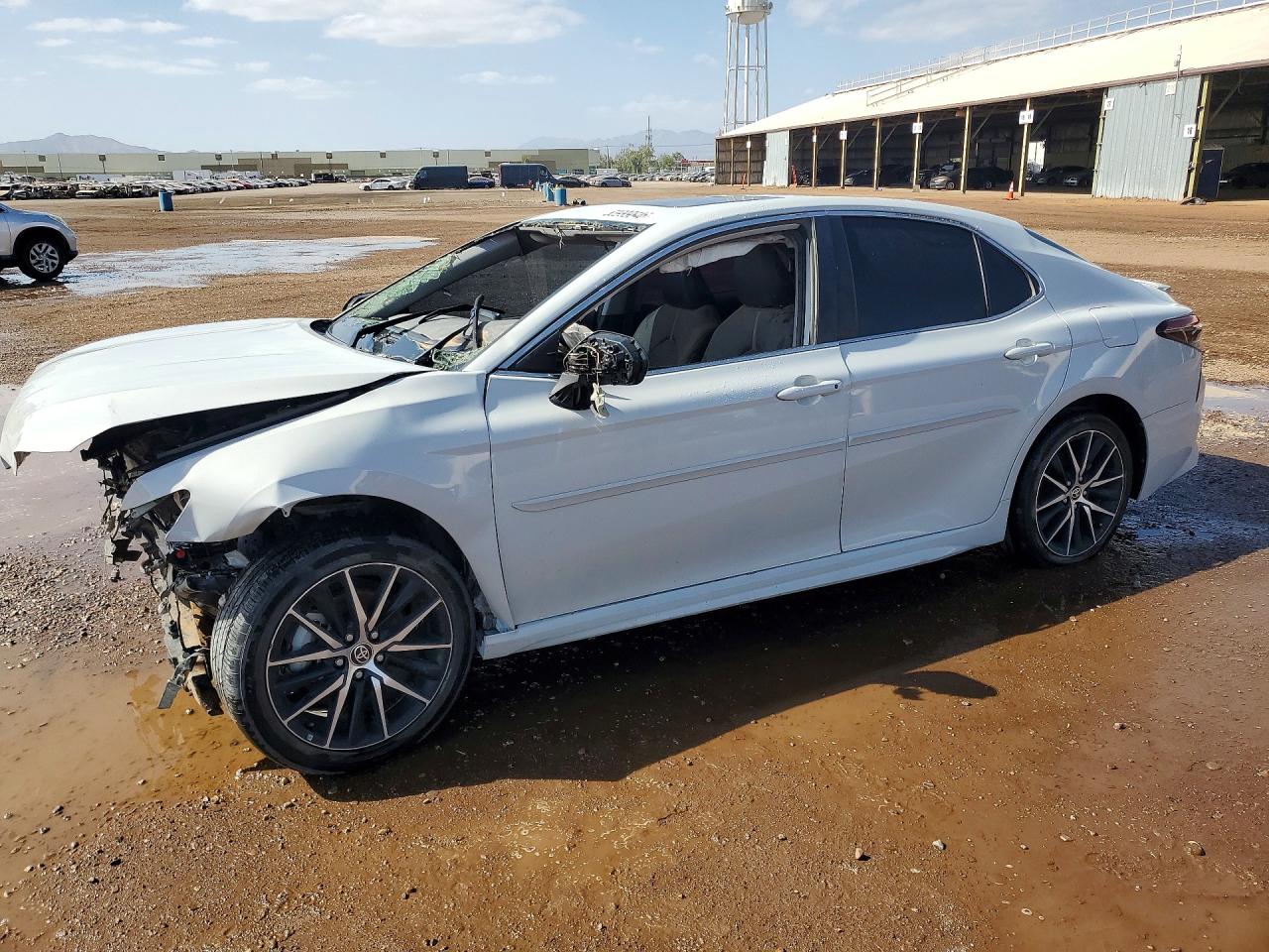 2023 TOYOTA CAMRY