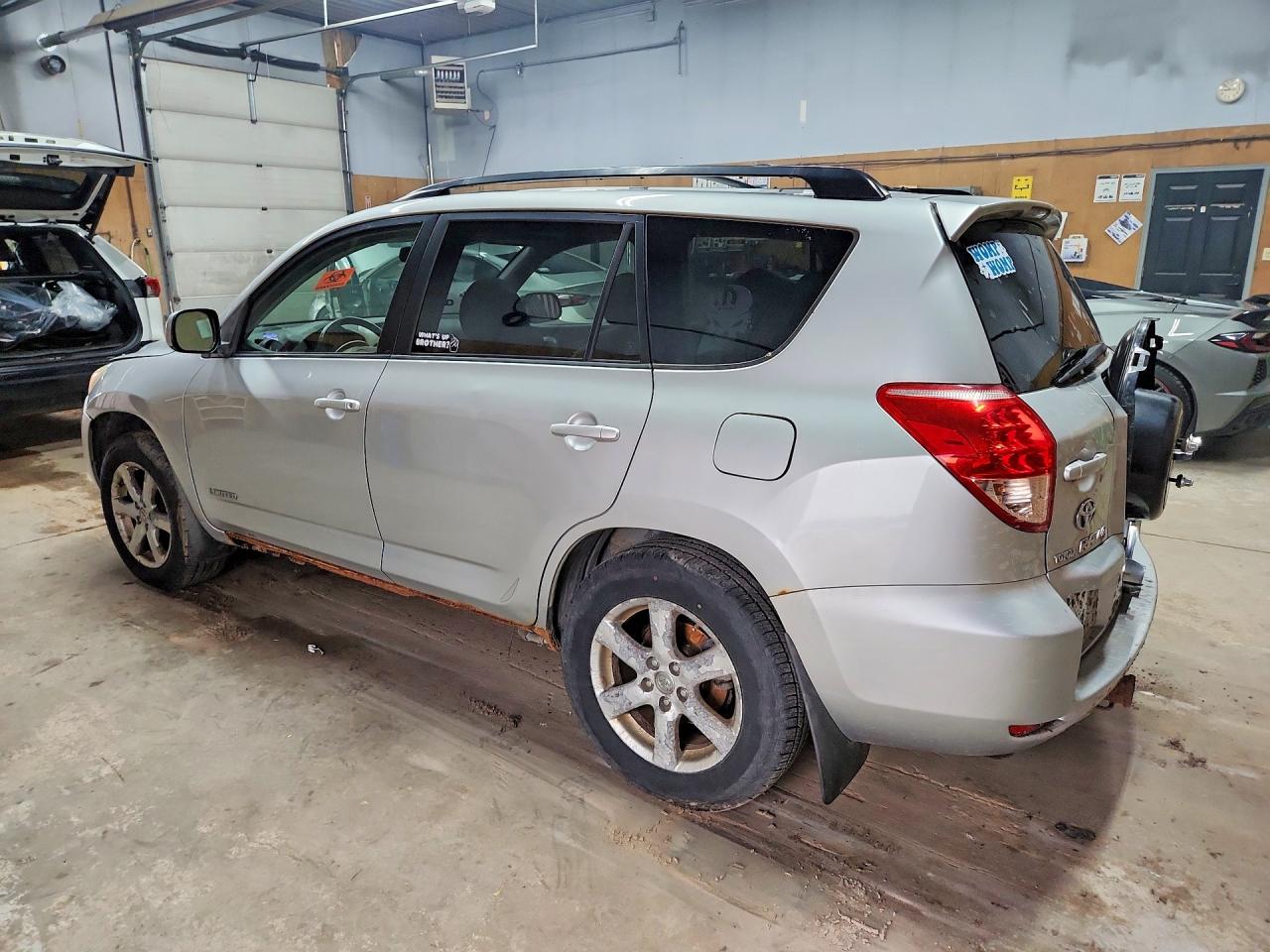 2007 TOYOTA RAV4