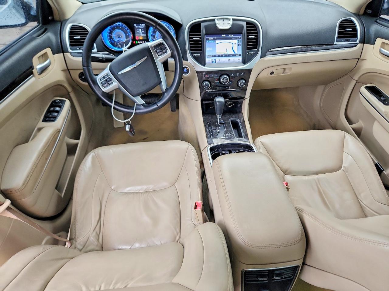 2011 CHRYSLER 300