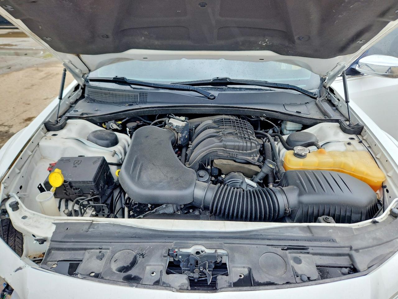 2011 CHRYSLER 300
