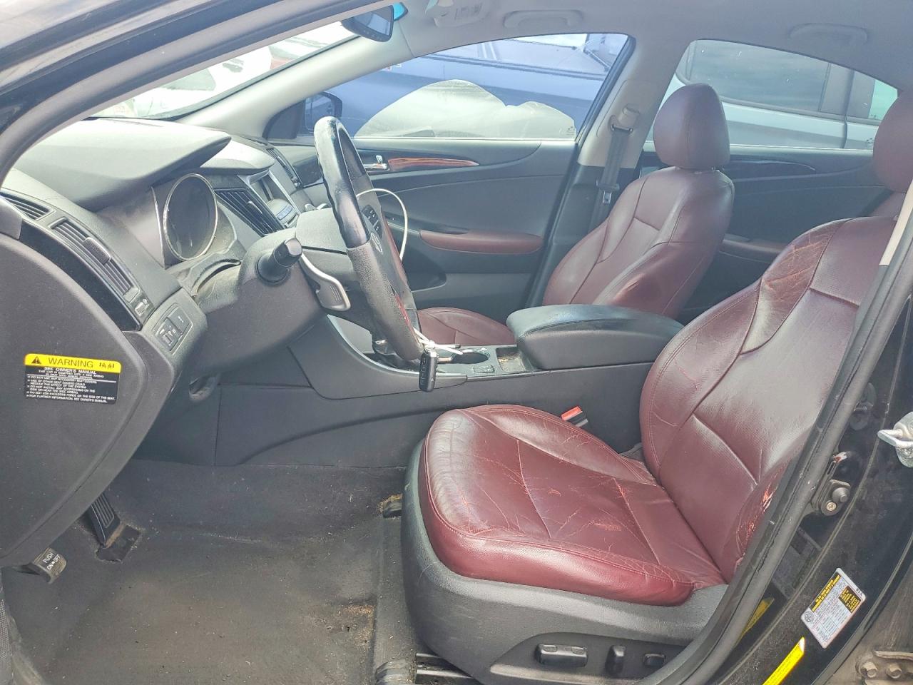 2011 HYUNDAI SONATA