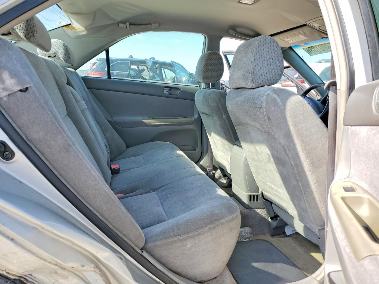 2002 TOYOTA CAMRY