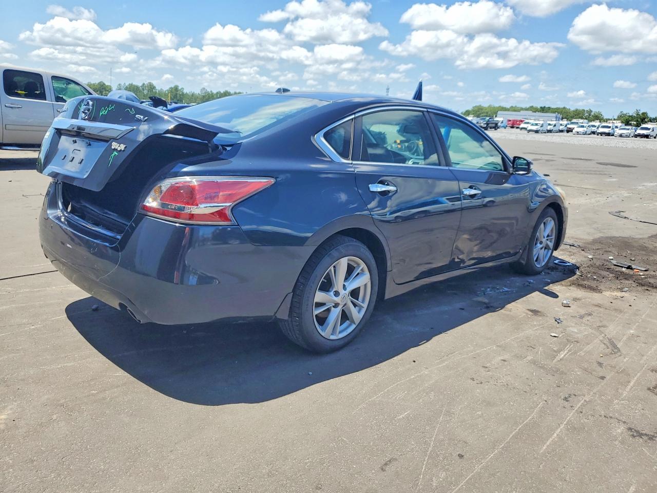 2015 NISSAN ALTIMA