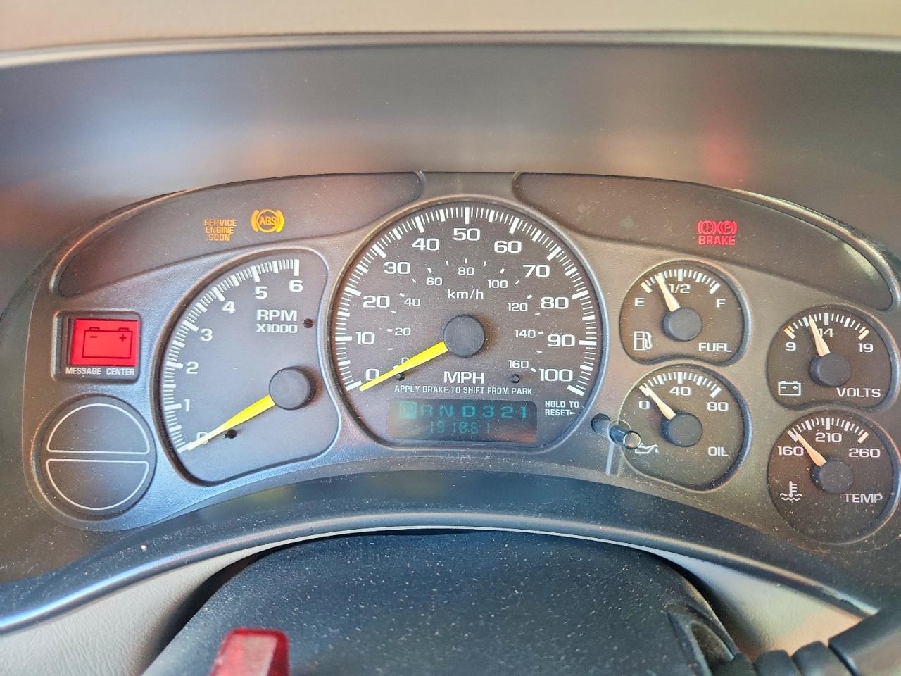 2001 CHEVROLET SUBURBAN