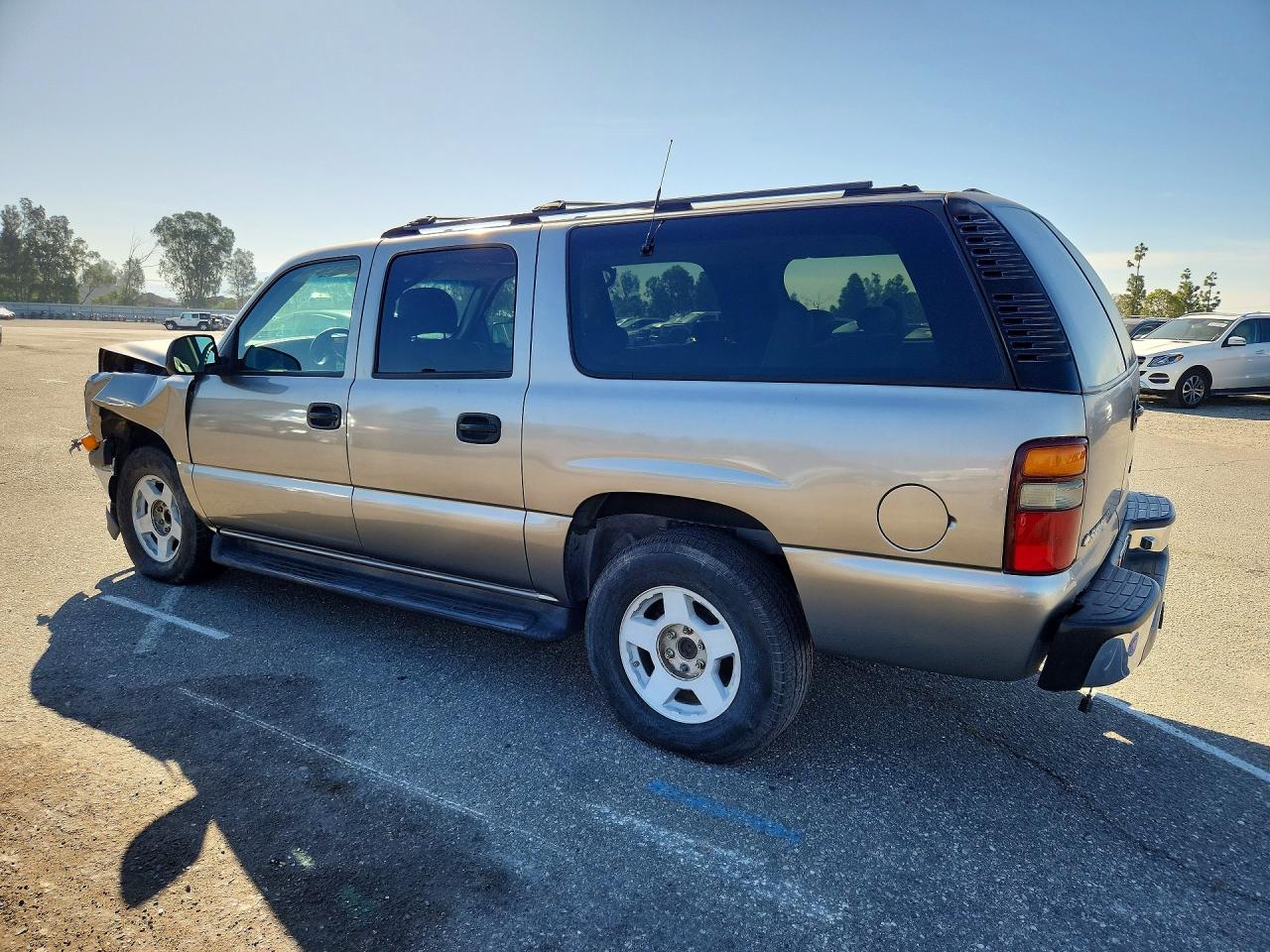 2001 CHEVROLET SUBURBAN