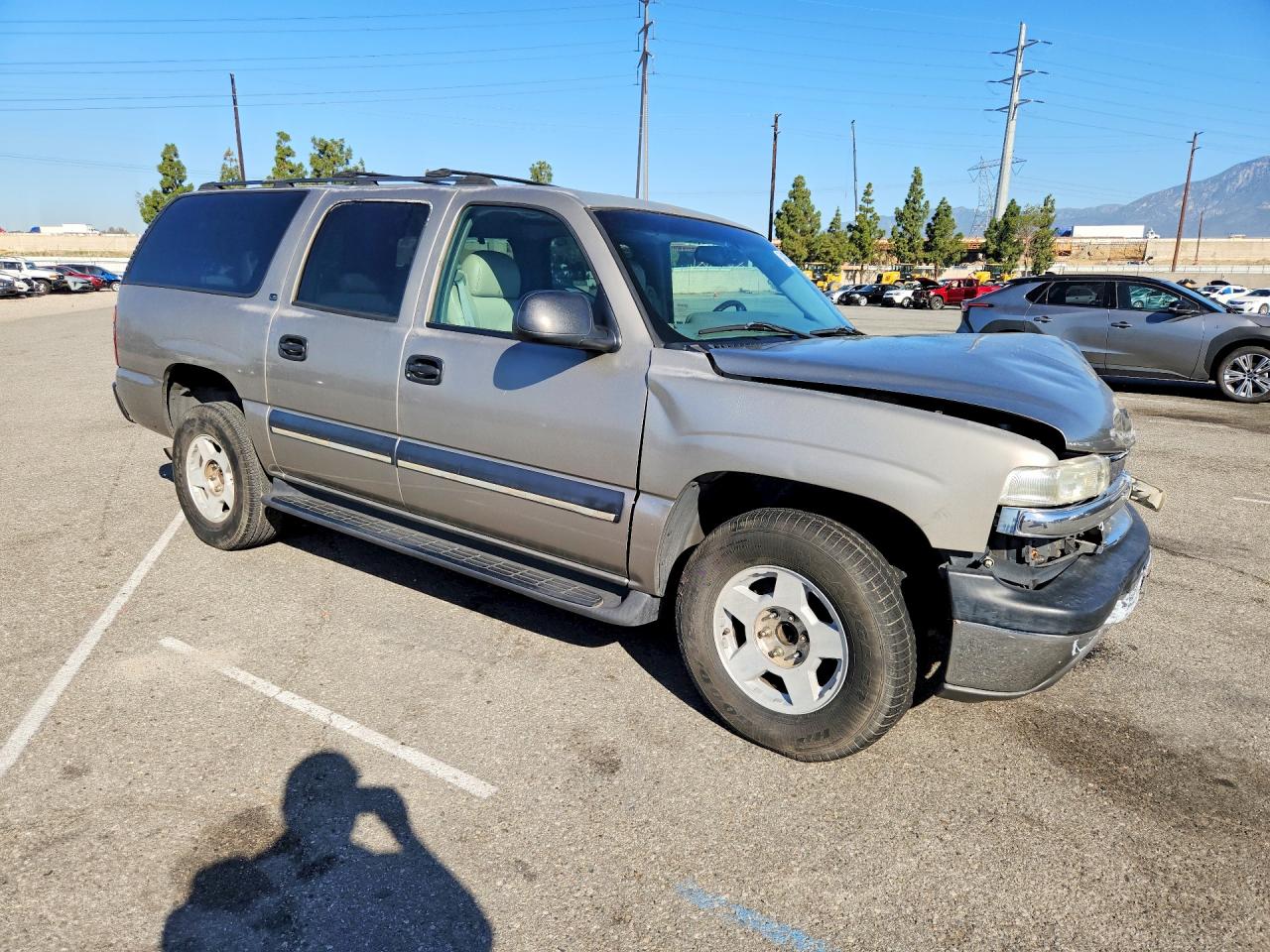2001 CHEVROLET SUBURBAN