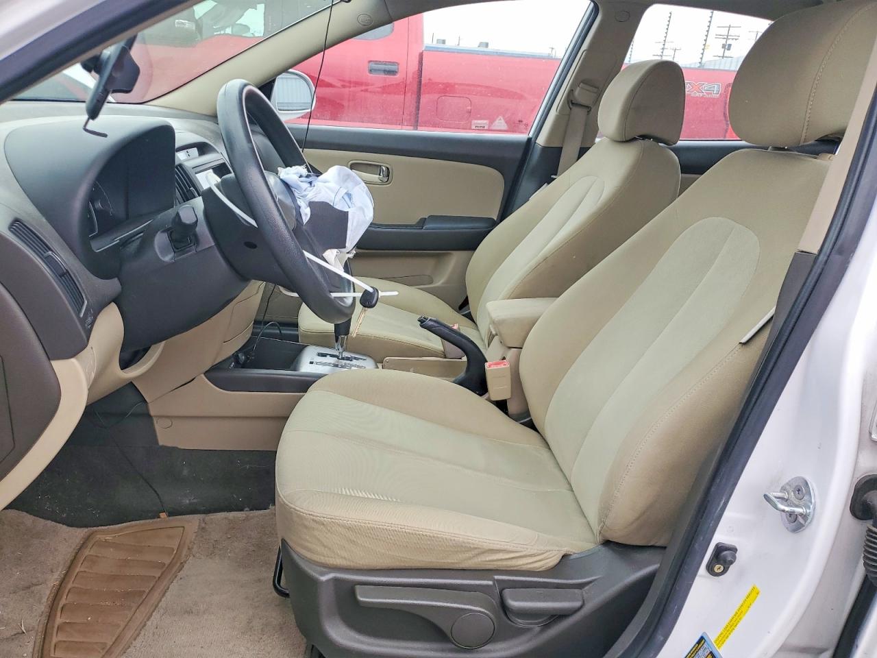 2010 HYUNDAI ELANTRA