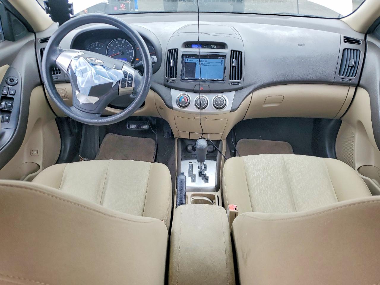 2010 HYUNDAI ELANTRA