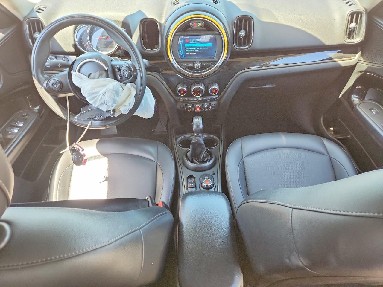2019 MINI COOPER