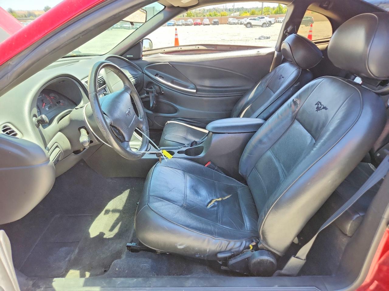 2004 FORD MUSTANG