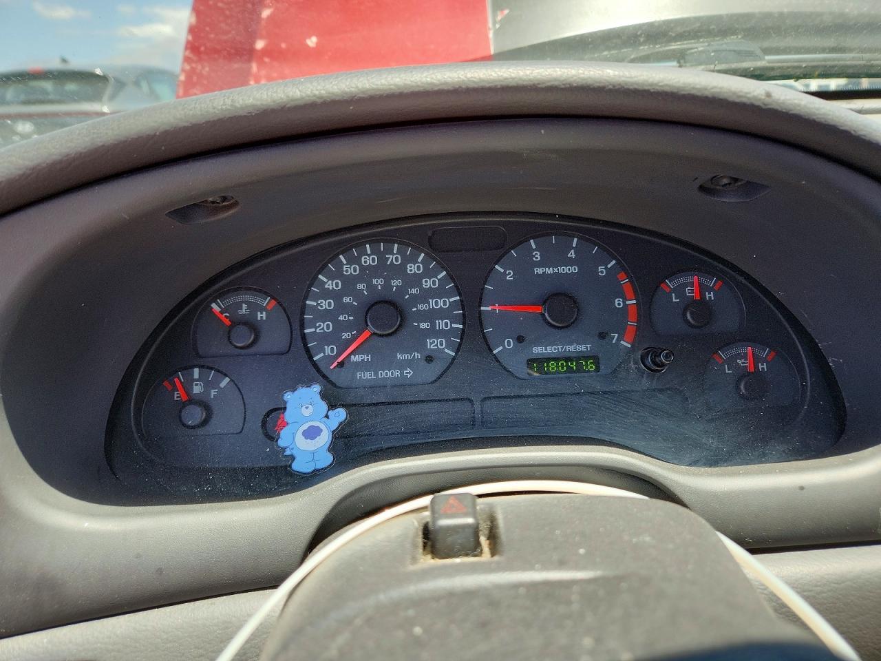 2004 FORD MUSTANG