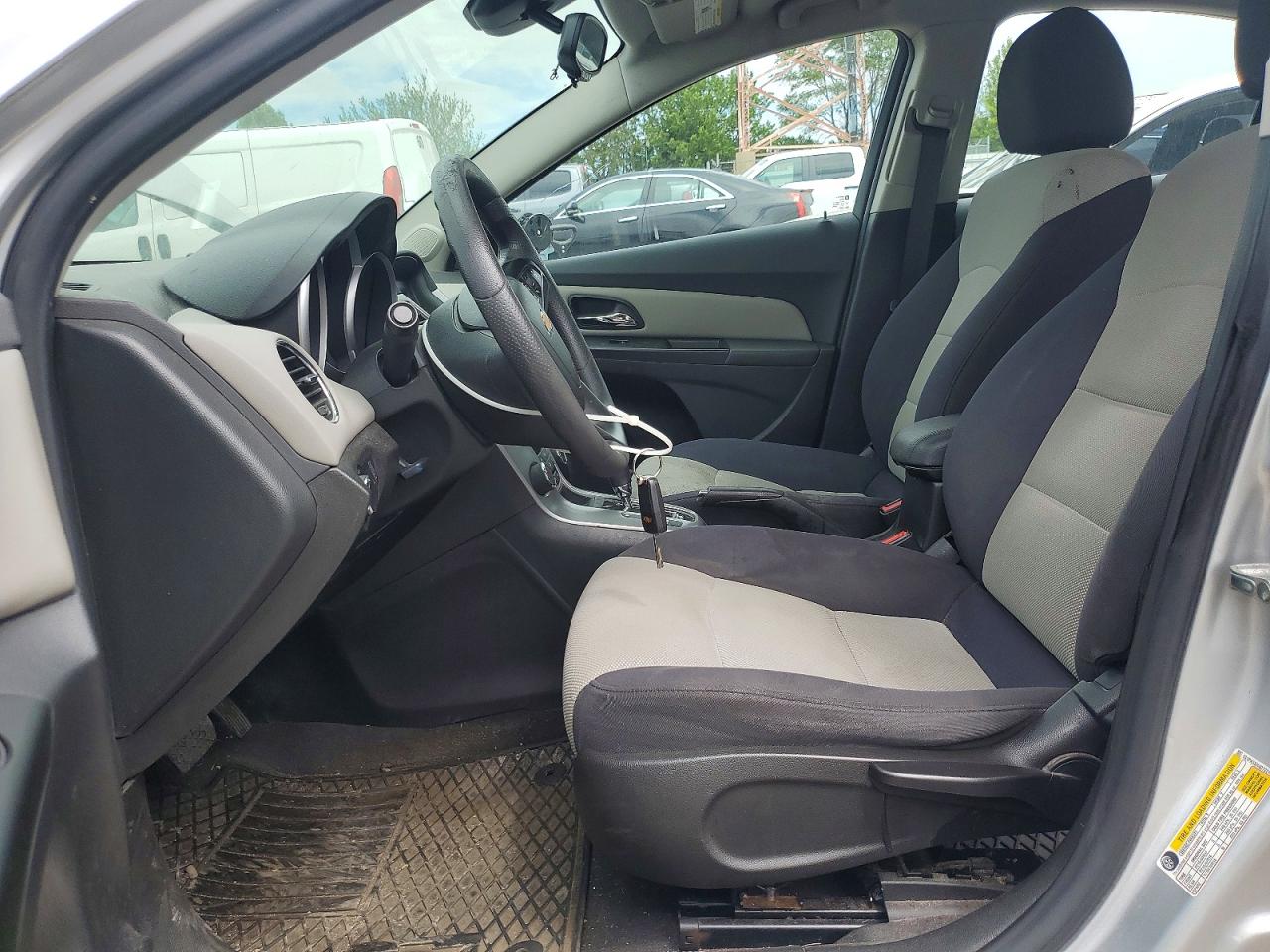 2013 CHEVROLET CRUZE