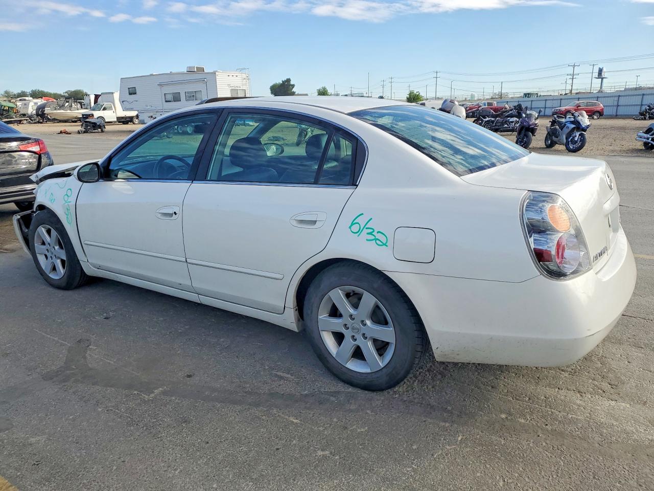 2002 NISSAN ALTIMA
