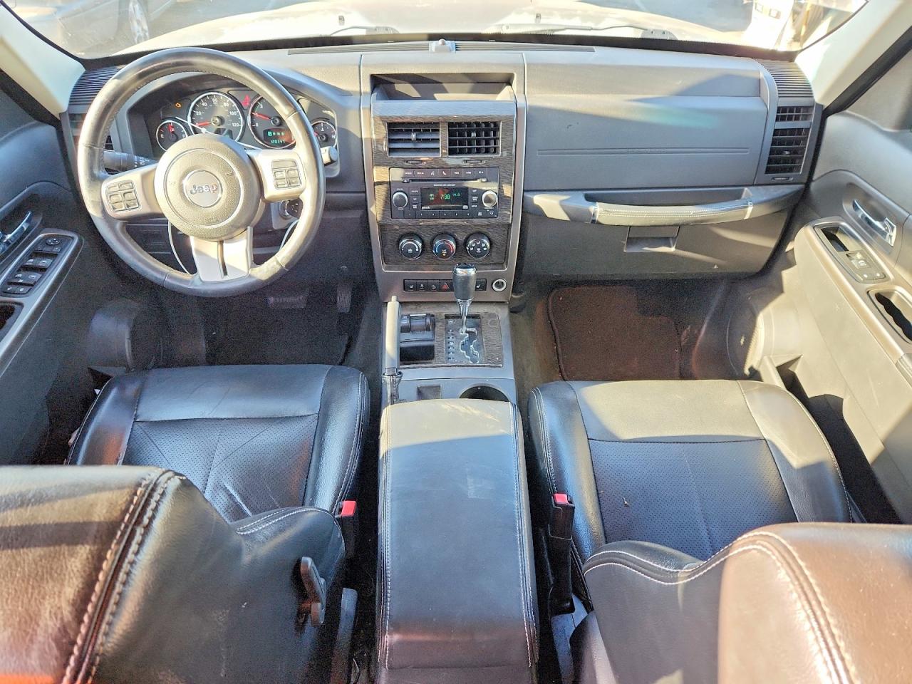 2012 JEEP LIBERTY