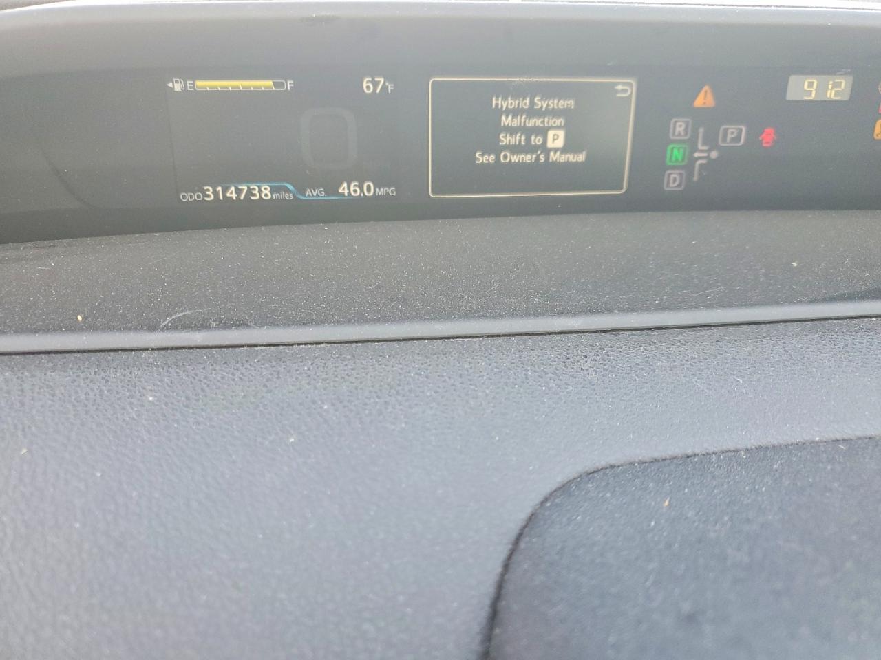 2016 TOYOTA PRIUS