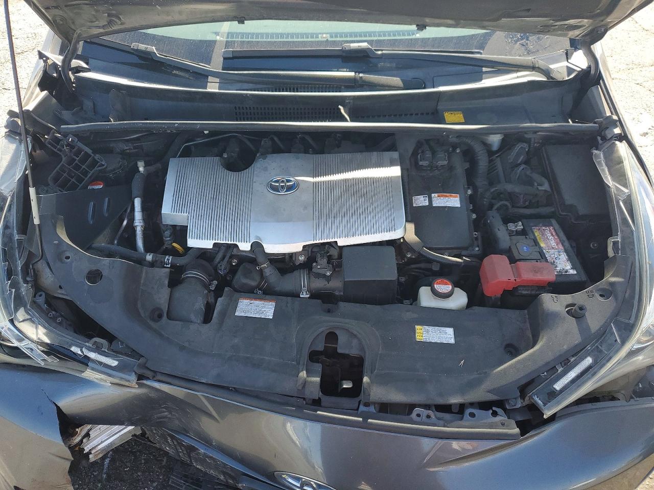 2016 TOYOTA PRIUS