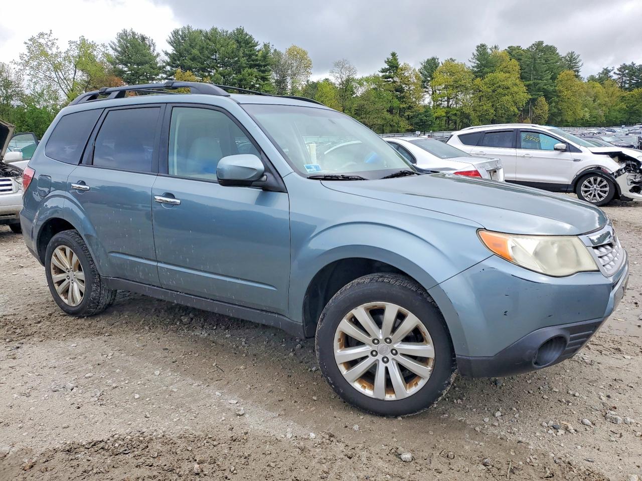 2011 SUBARU FORESTER