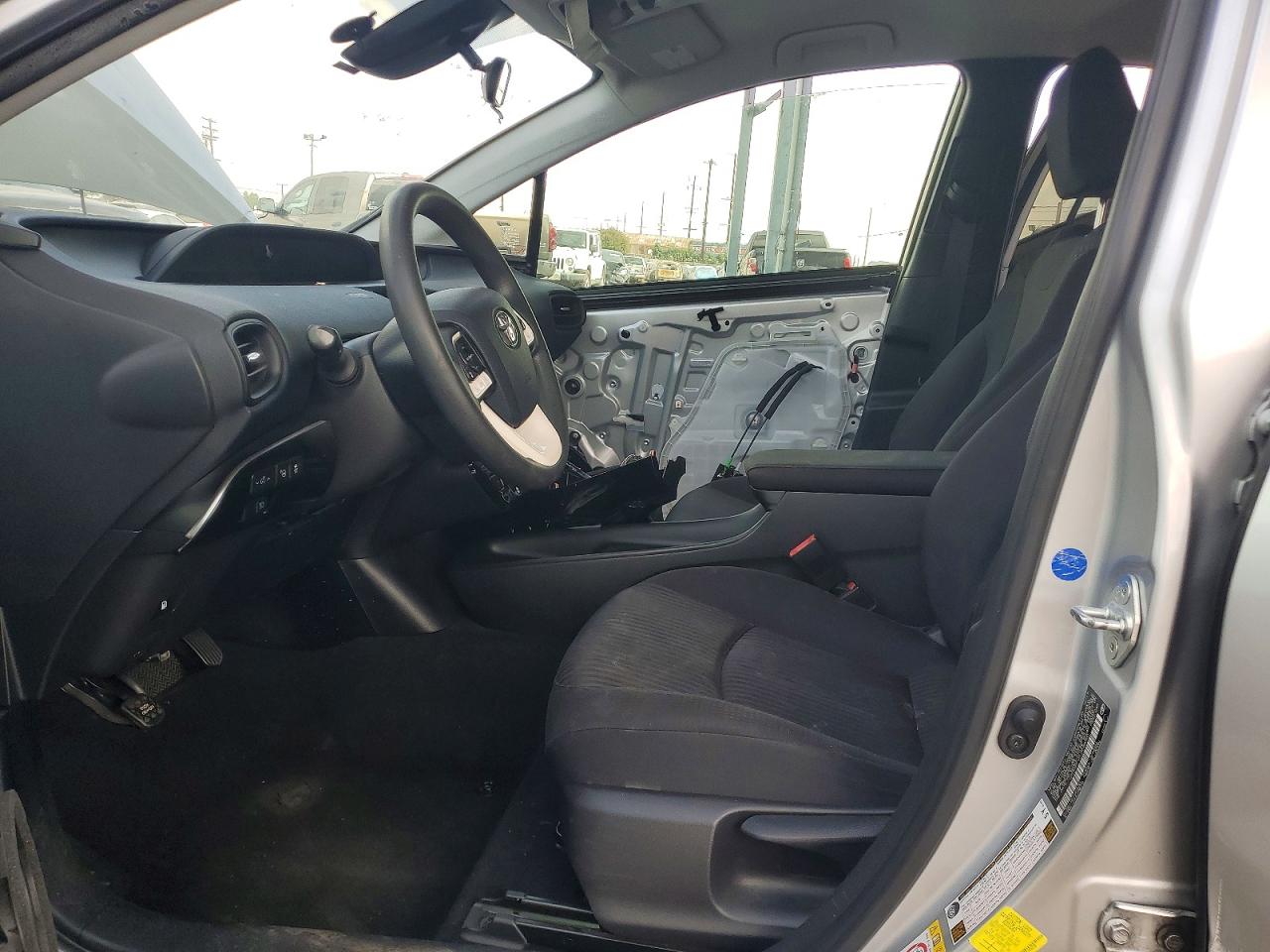 2018 TOYOTA PRIUS
