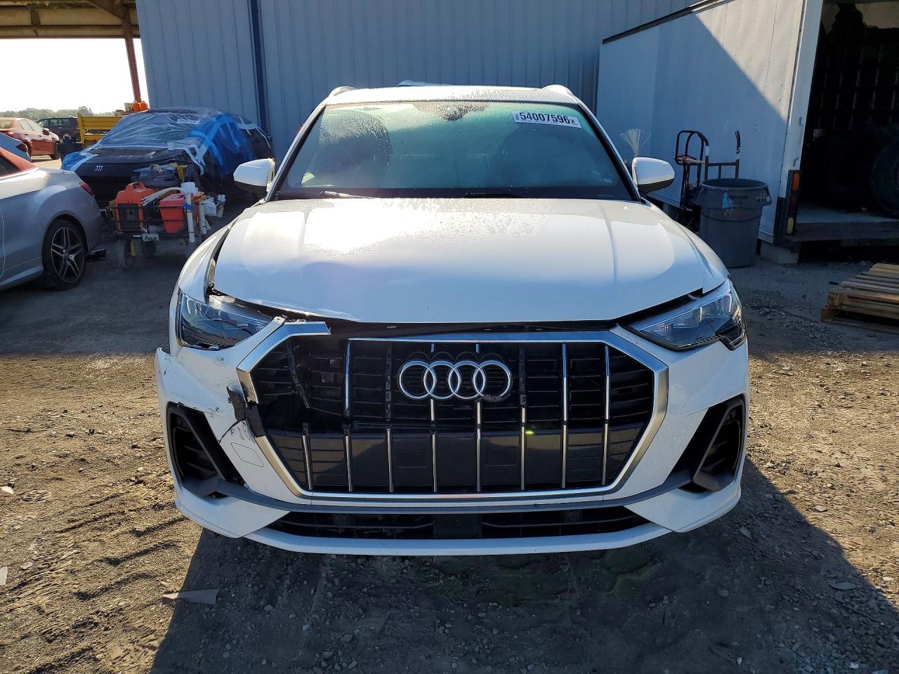 2021 AUDI Q3