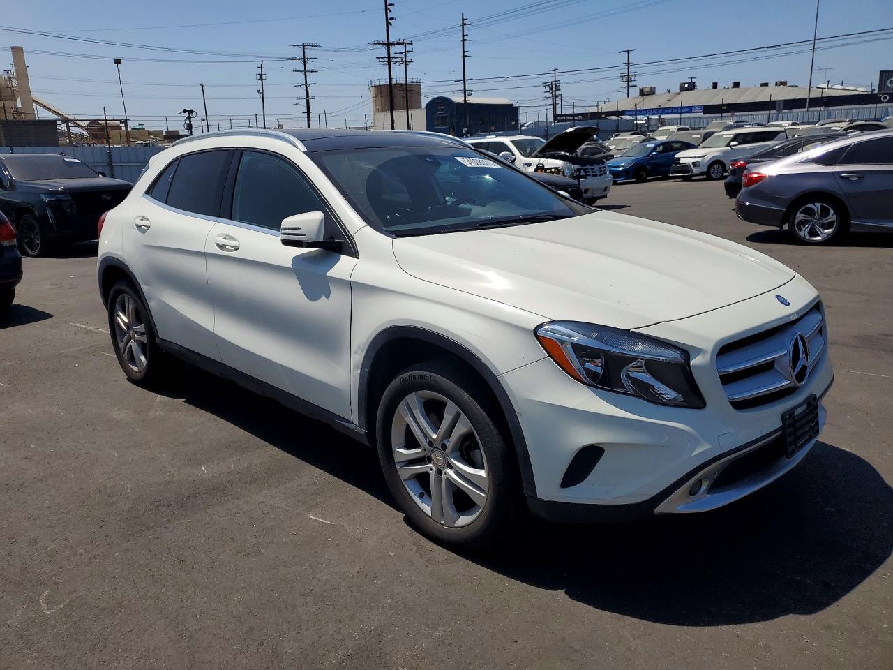 2017 MERCEDES-BENZ GLA-CLASS