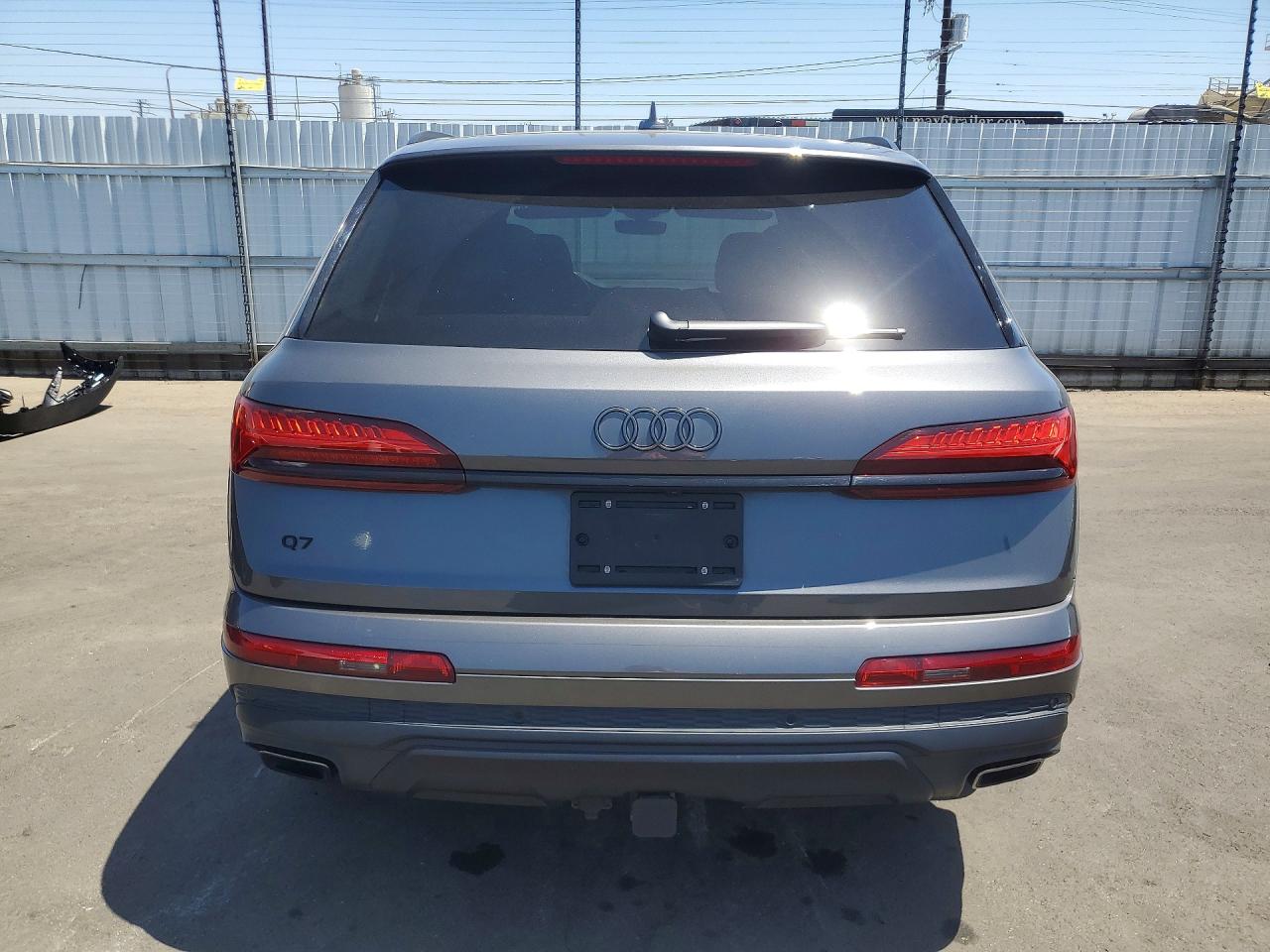 2025 AUDI Q7