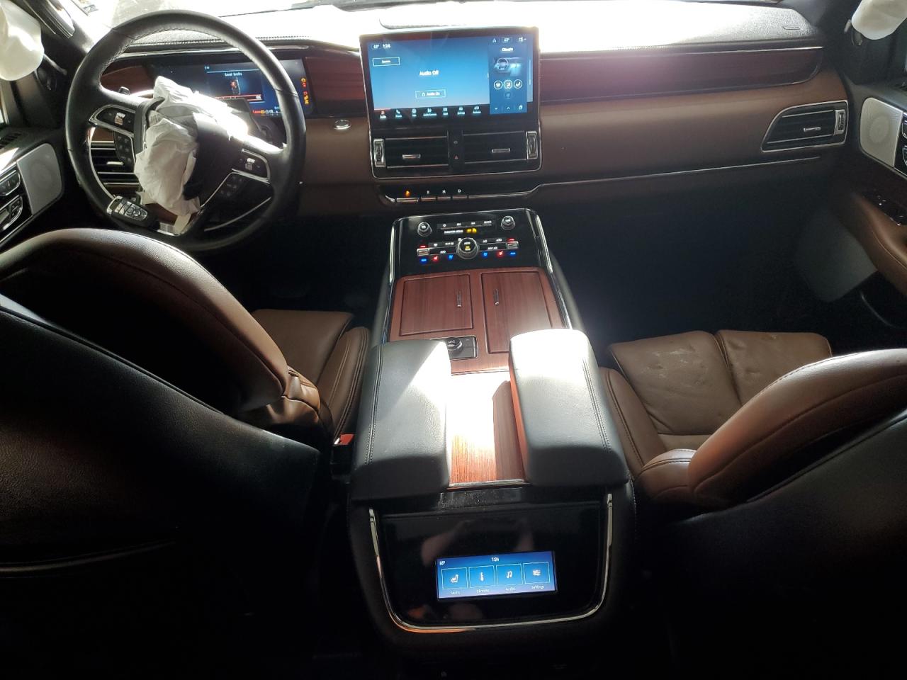 2024 LINCOLN NAVIGATOR
